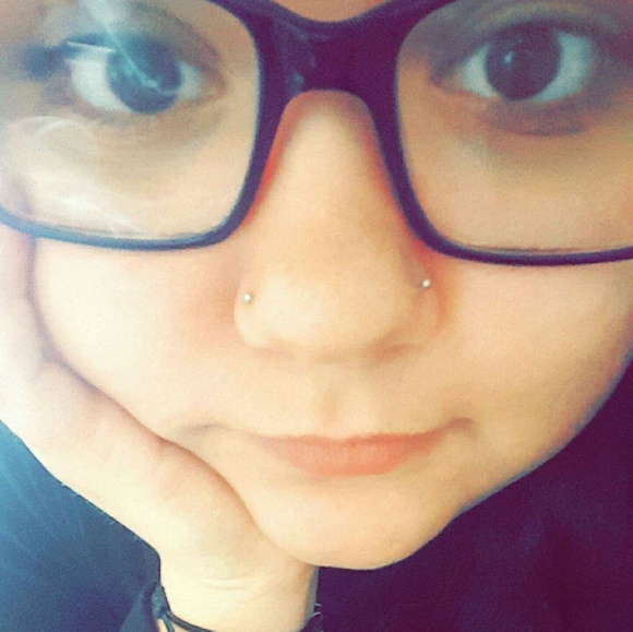 Meet your Posher, Amy - Picture 3 of 4